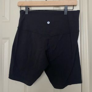 lululemon 6inch aligns